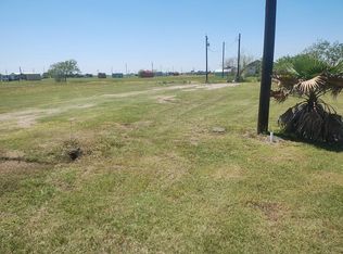 292 Haddock Dr, Palacios, TX 77465