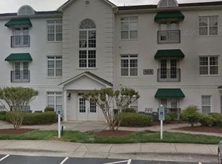 108 Sunset Cir UNIT 103, Greensboro, NC 27408