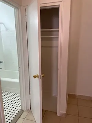 Rented by Allendale Apts | media 5