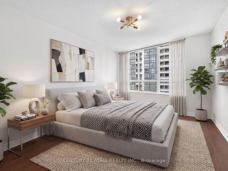 23 Hollywood Ave #808 — Photo 31