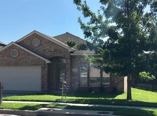5848 Red Drum Dr, Fort Worth, TX 76179