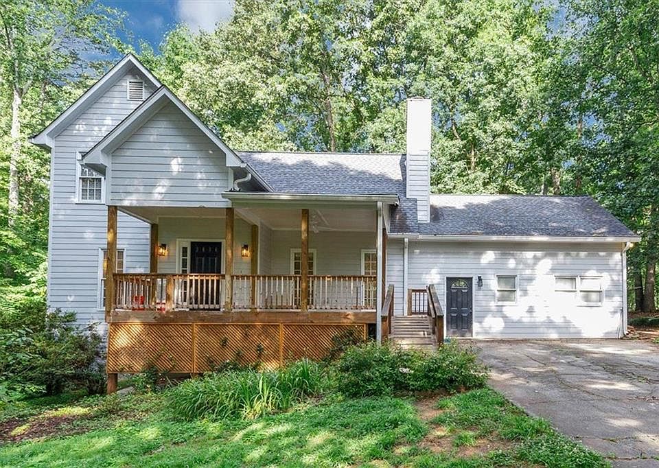 1st image of 244 Freestone Ln