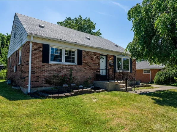 4300 Tudor Cir, Springfield, OH 45503