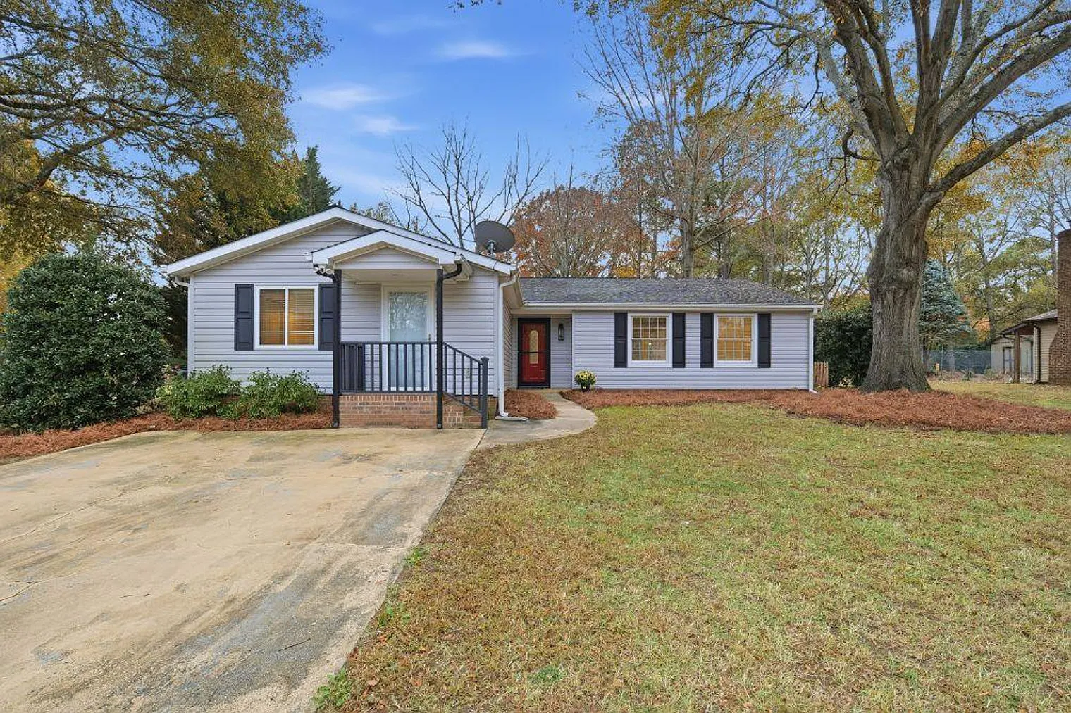 4 bed, 3.0 bath, 1851 sqft, $5,367 — Photo 4