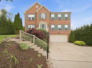 217 Field Club Cir, Mc Kees Rocks, PA 15136