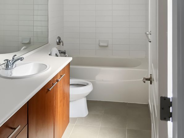 2 bedroom rental in Burnaby — photo 5