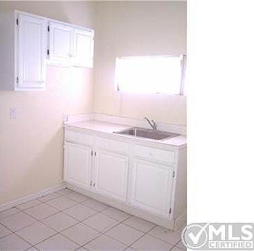 4th image of 517 17th St
