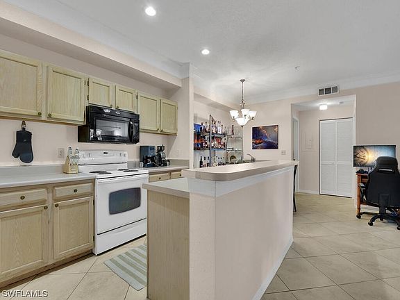 4th image of 11571 Villa Grand APT 614