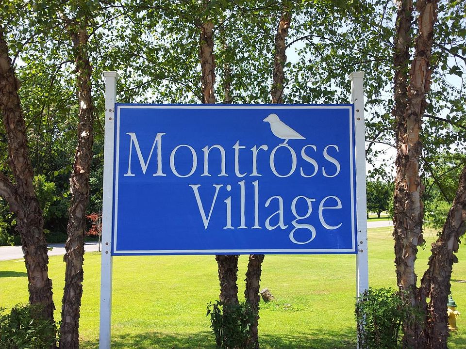 Located in beautiful Montross Village!