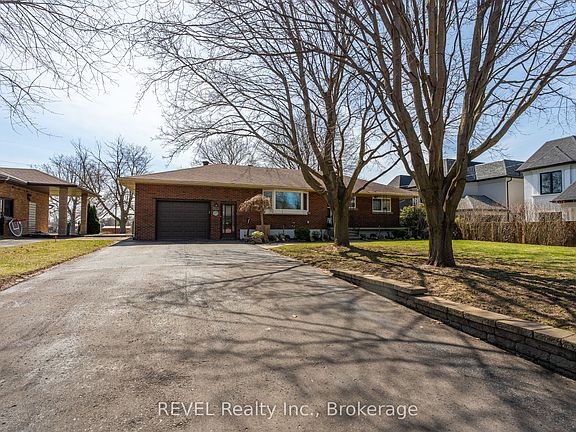 2nd image of 6398 Mountain Rd
