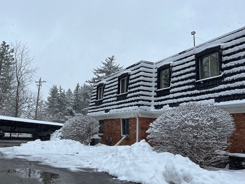 1854 Colonial Village Way APT 3, Waterford, MI 48328 Zillow