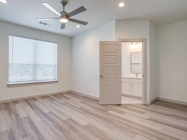 3141 McCart Ave — Photo 33