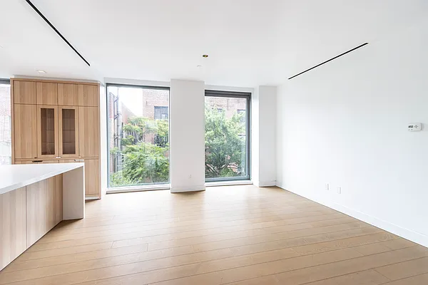 Rented by Compass | media 13