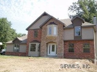 8501 Rosenheim Estates Dr, Edwardsville, IL 62025