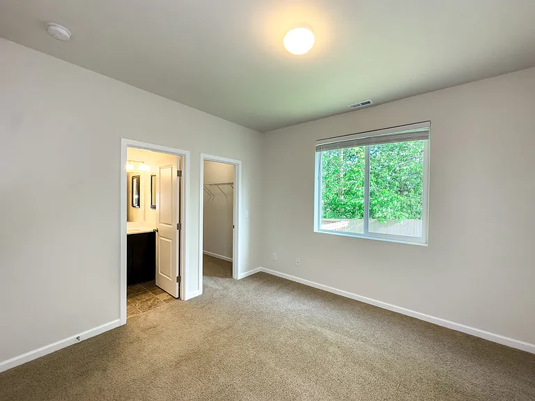 32824 Marguerite Ln — Photo 15