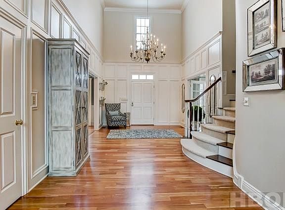 4th image of 308 Pheasant Run Pl