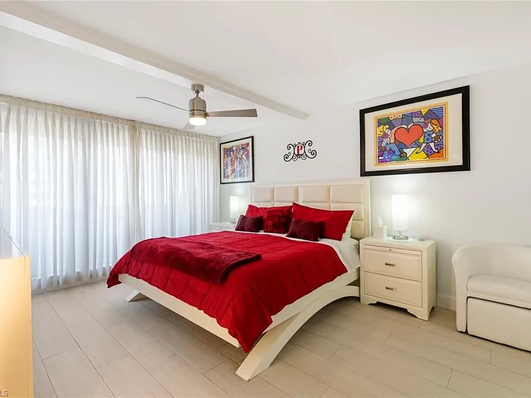 4005 Gulf Shore Blvd N #904 — Photo 12