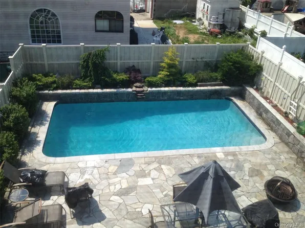 210-30 29th Avenue image 14 of 16