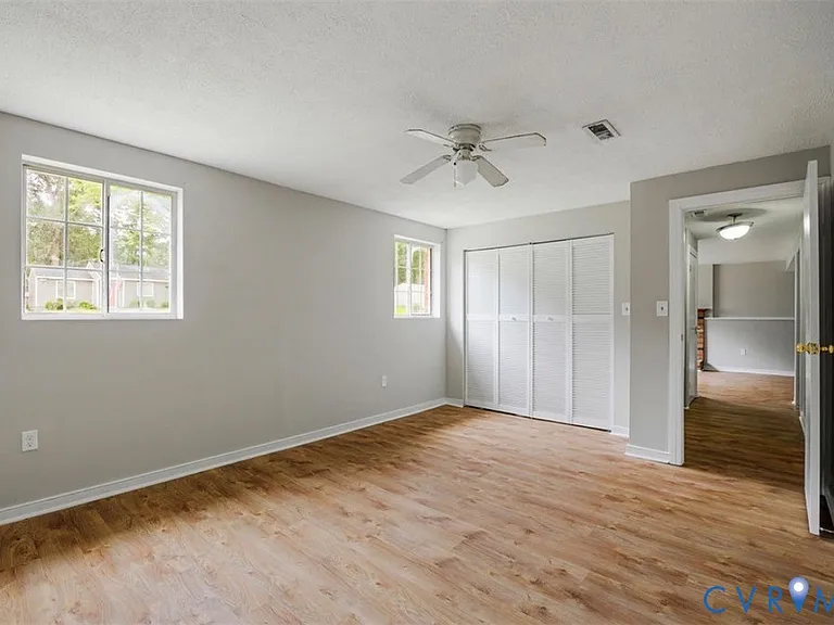 5712 Willowbranch Dr — Photo 17
