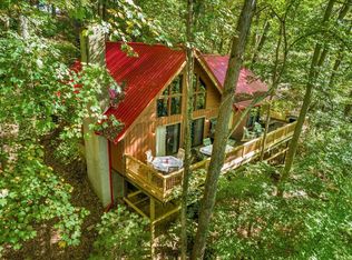 721 Natchez Ln, Sugar Grove, OH
