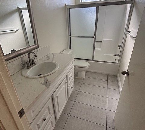 3rd image of 5233 Cartwright Ave APT 3