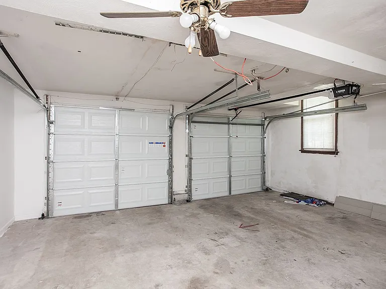 1513 Narbonne Ct — Photo 11