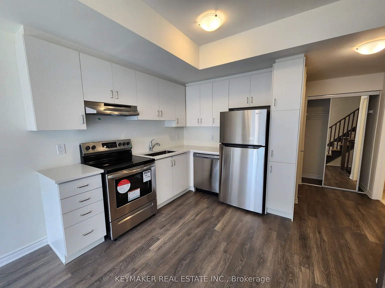 2 bed, $2,650 — Photo 2