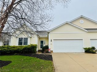 992 Edgewater Cir, Kent, OH 44240