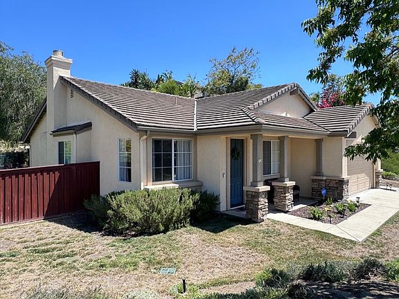 3rd image of 896 Arvita Ct
