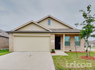 908 Lady Bird St, Ennis, TX 75119