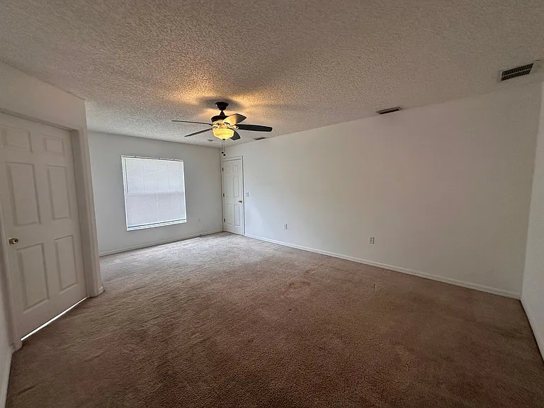 33 Rybark Ln — Photo 15