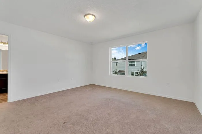 840 Grandin St — Photo 12