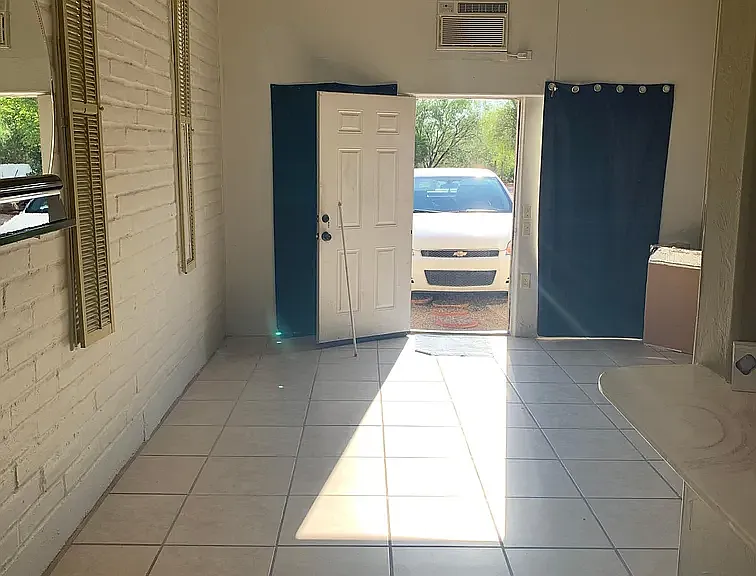 4408 N Camino Real #1 — Photo 12