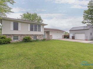 17315 County Road R, Napoleon, OH 43545