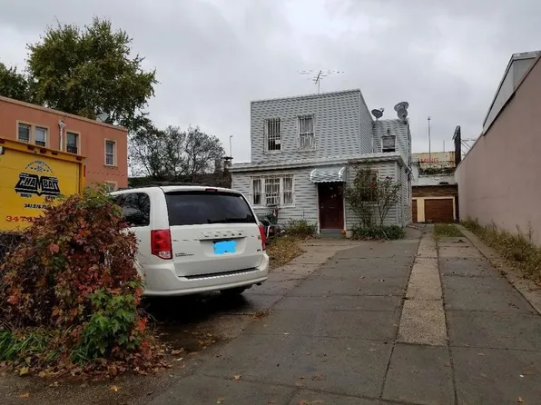 571 66th St, Brooklyn, NY 11220
