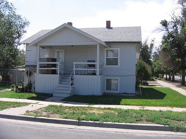 1st image of 527 5th Ave S