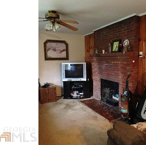 2nd image of 5513 Post Rd