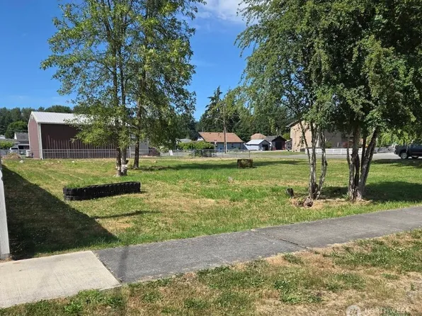 105 SW 3rd Street, South Prairie, WA 98385