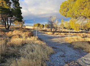 2710 Thousandaire Blvd, Pahrump, NV 89048