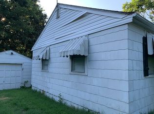 1181 S National Ave, Springfield, MO 65804