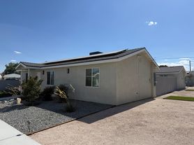 328 W Robertson Ave, Ridgecrest, CA