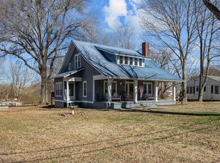 618 Church St, White Bluff, TN 37187