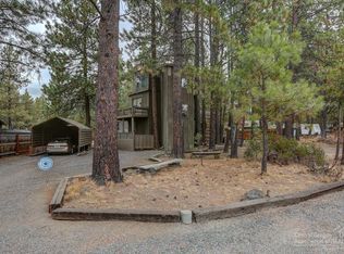 18934 River Woods Dr, Bend, OR 97702