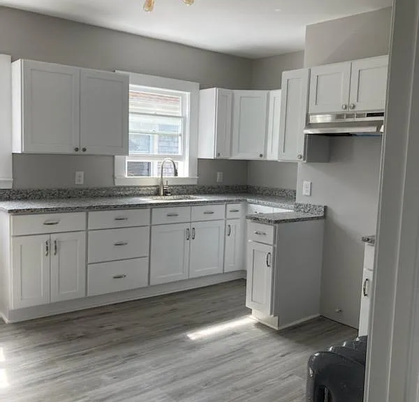 35 Green St #2 — Photo 1