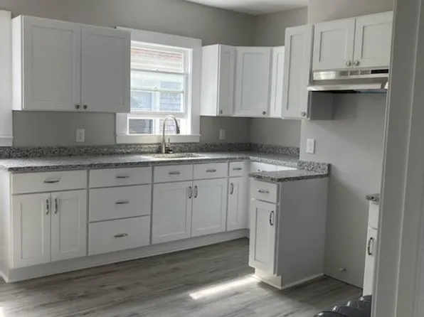 35 Green St #2, Fairhaven, MA 02719