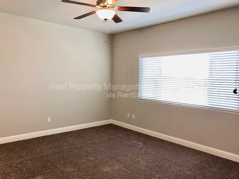 4150 Duncan Ave — Photo 22