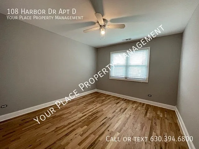 108 Harbor Dr #D — Photo 12
