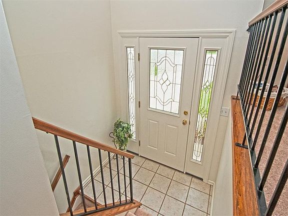 4th image of 309 Meadow Dr
