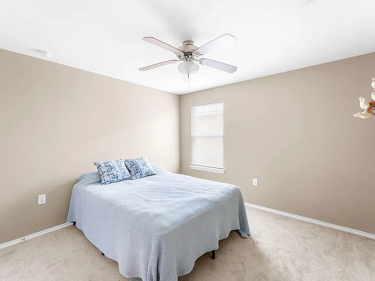 6708 Glebe Path — Photo 31