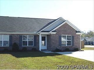 4th image of 2401 B Saddleback Dr